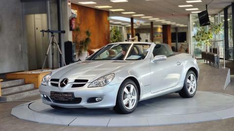 Mercedes-Benz SLK 200