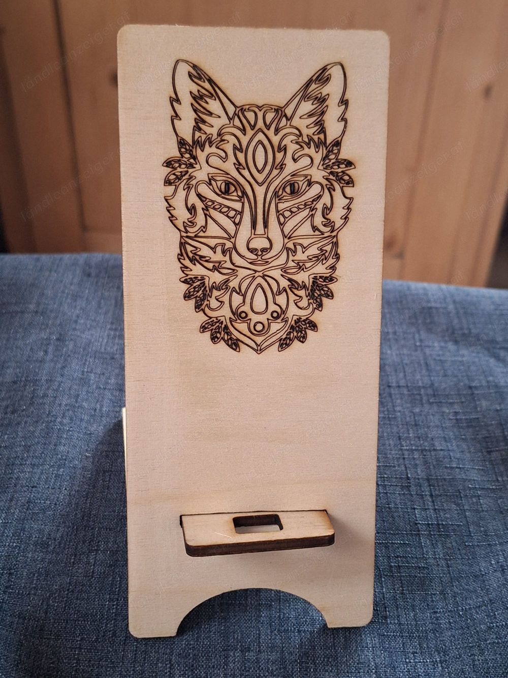 Holz Handy-Halter -Ständer Geschenk personalisiert 