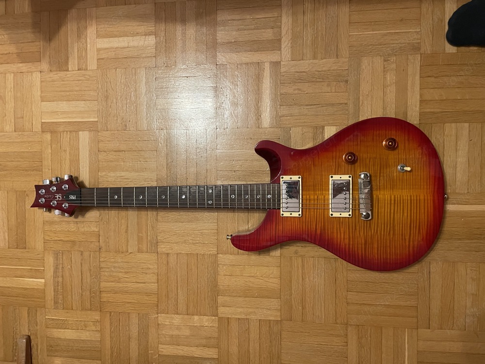 PRS SE Custom E-Gitarre