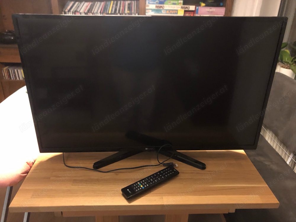 Nabo Fernseher 39 LV3000 mit Zubehör