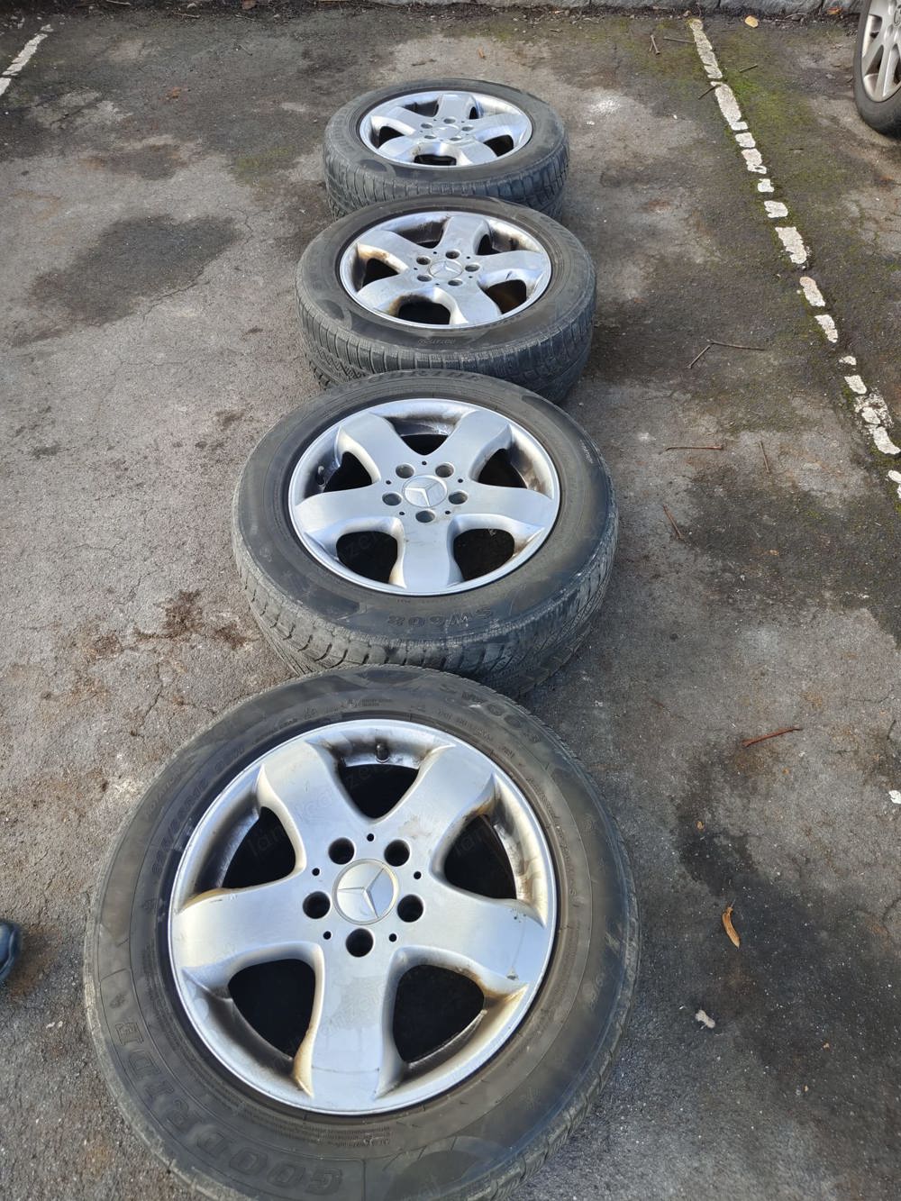 Komplette Räder für Mercedes 
