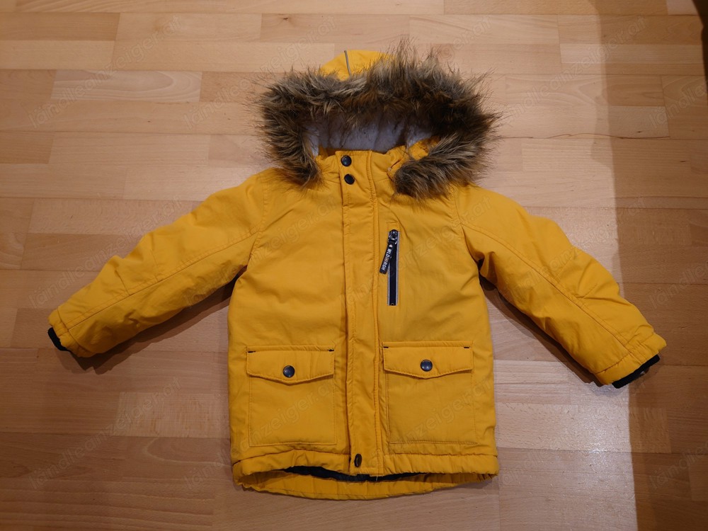 Winterjacke Gr. 104 neuwertig