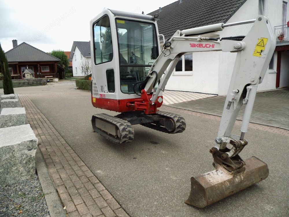Minibagger Takeuchi tb016