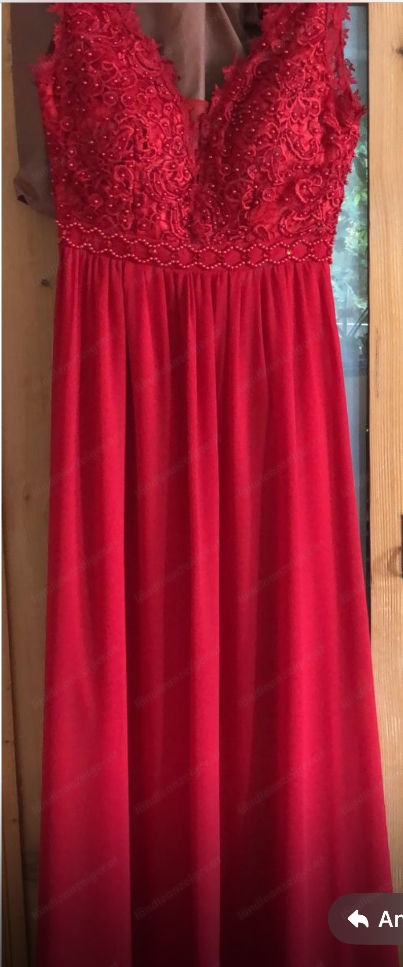 Ballkleid rot mit Spitzen und Perlen S M wie neu