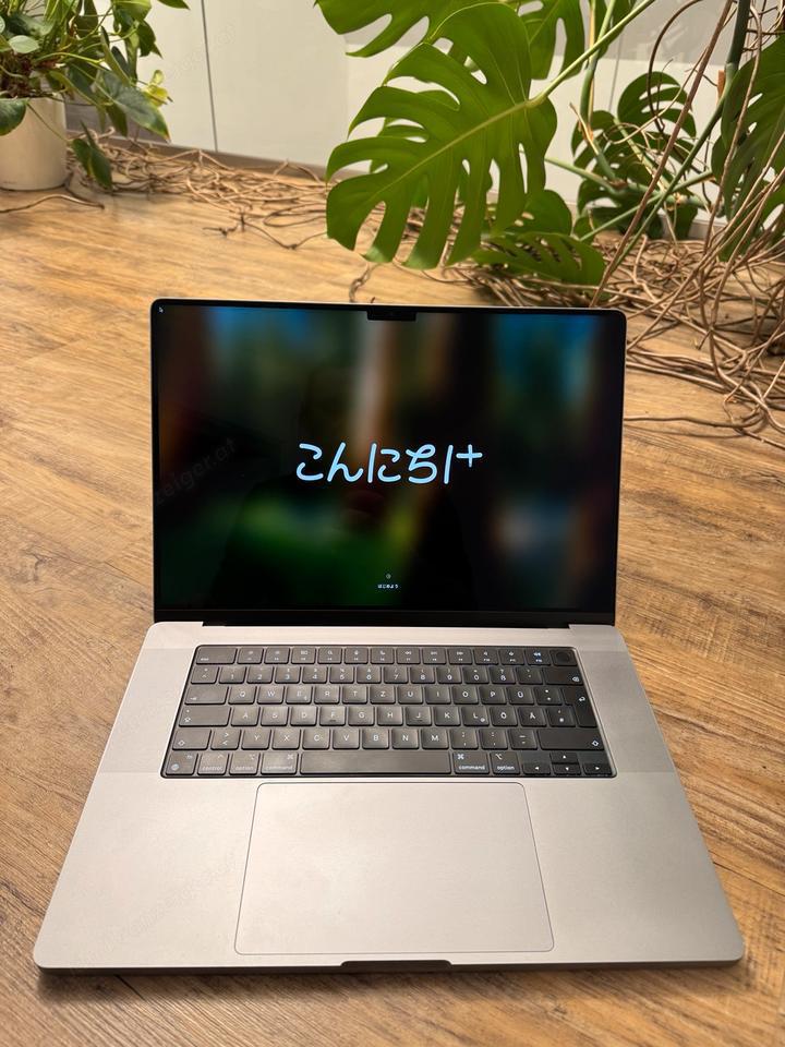 MacBook Pro 16" (Jahr 2021) M1 Max 32-Core GPU 3,2 GHz, 64 GB