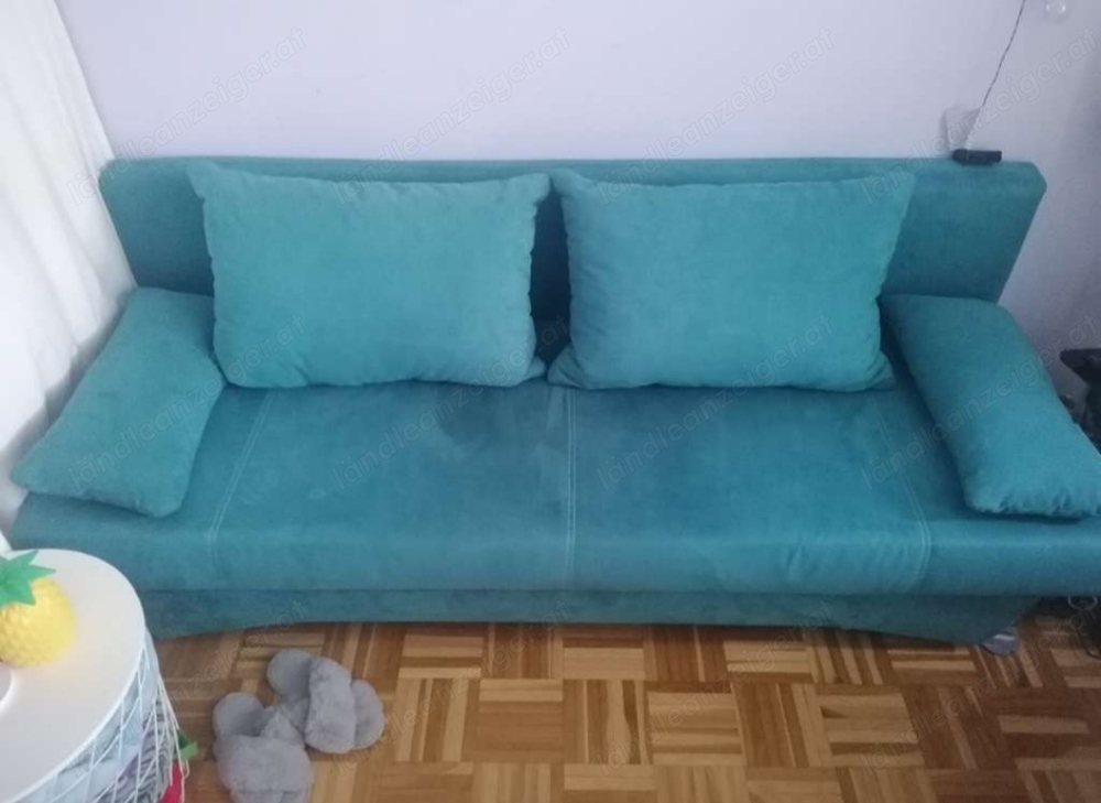 Couch mit Polster türkis