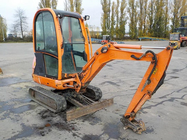 Minibagger JCB 8018 2013