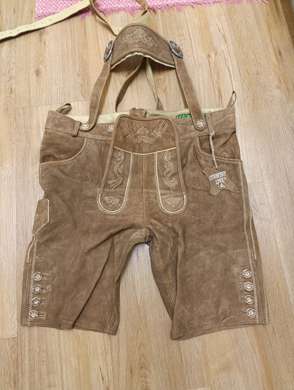 Echte Lederhosen Neuwertig zu verkaufen 95  stück