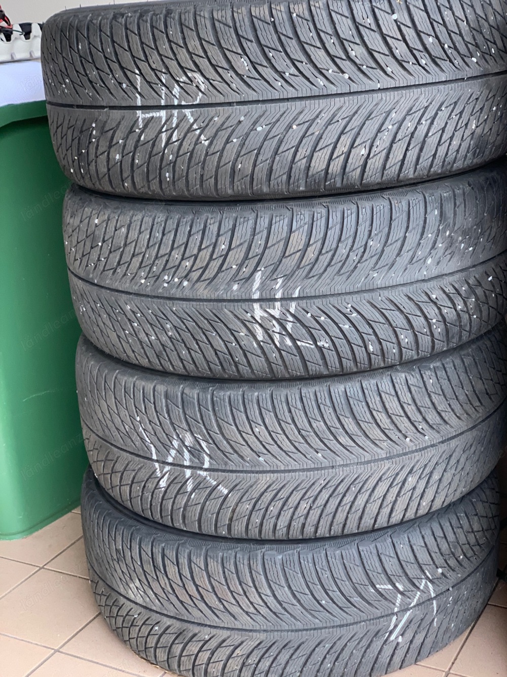 Winterreifen SUV Michelin Reifen 255 45 20