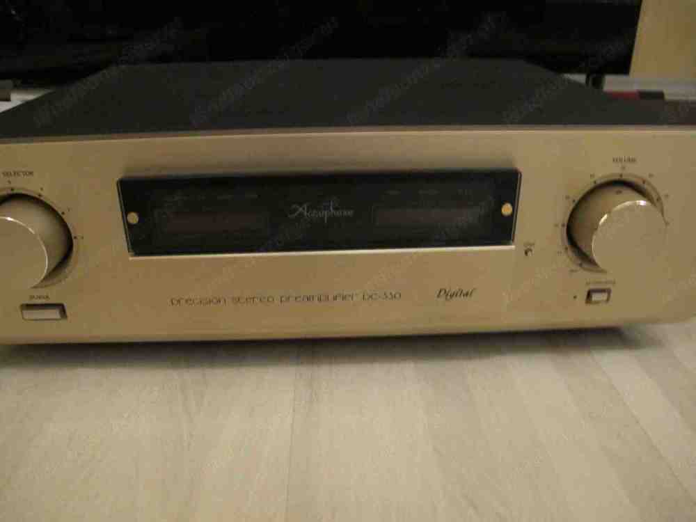 Accuphase DC-330 High End Digitale Vorstufe super Zustand