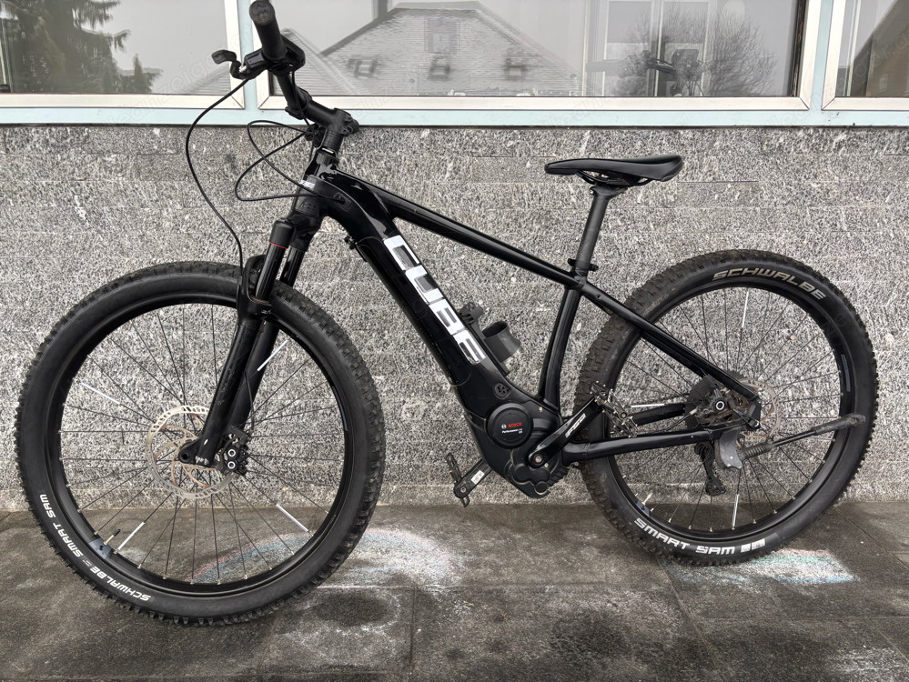 Verkaufe Ebike Cube 27,5 Zoll