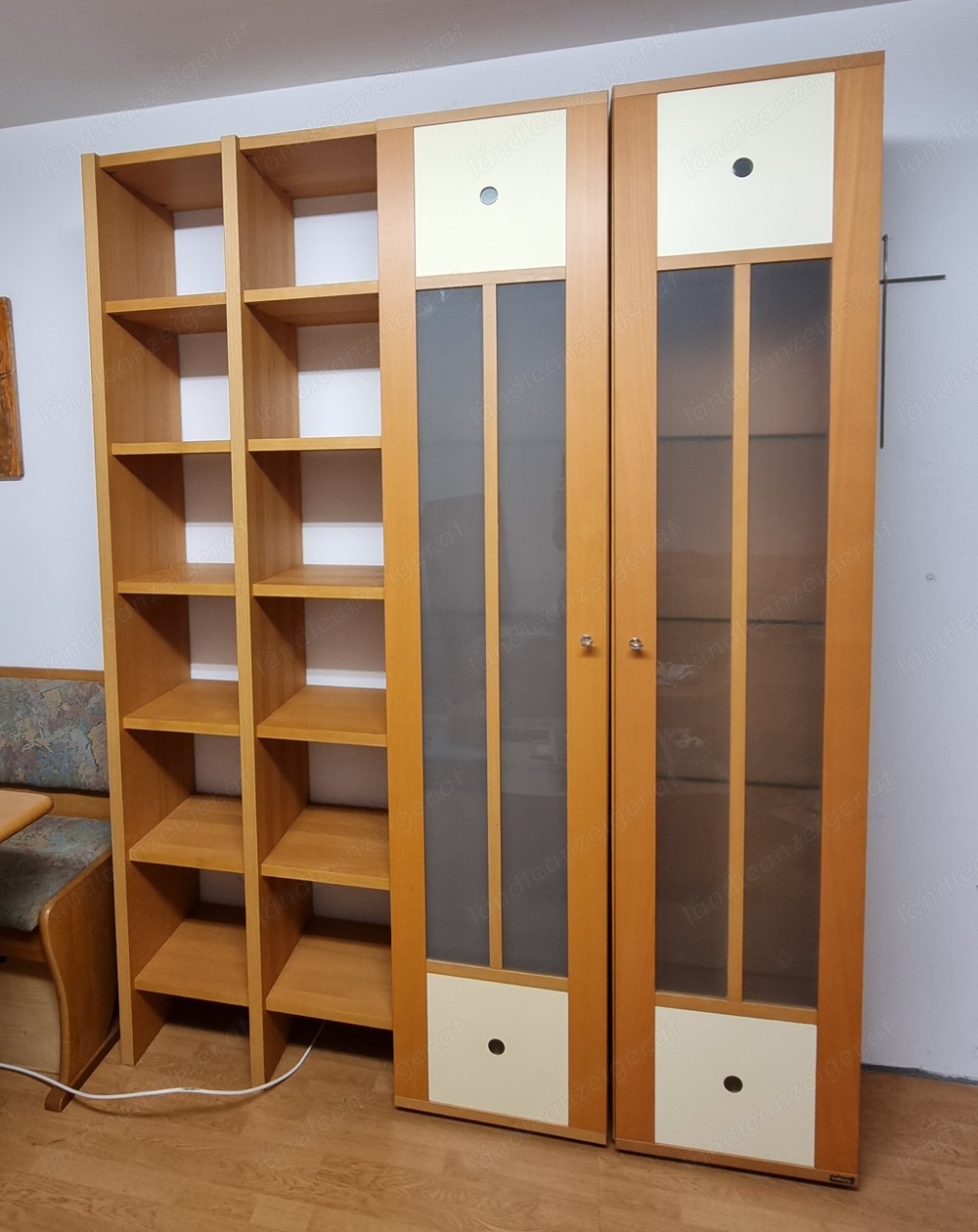 Wohnzimmer Schrank