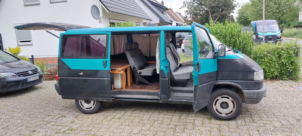 VW T4 Camper 2,4l Diesel 78PS Womo Zulassung 5 Sitze