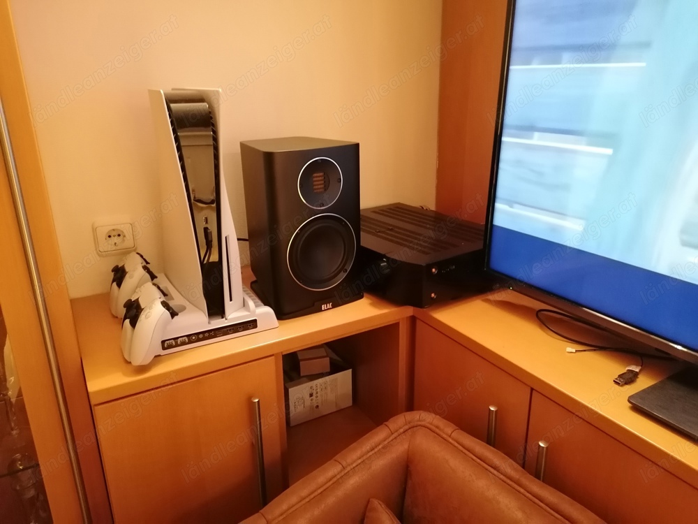 Elac Carina Lautsprecher und Marantz 6007 Versterker 