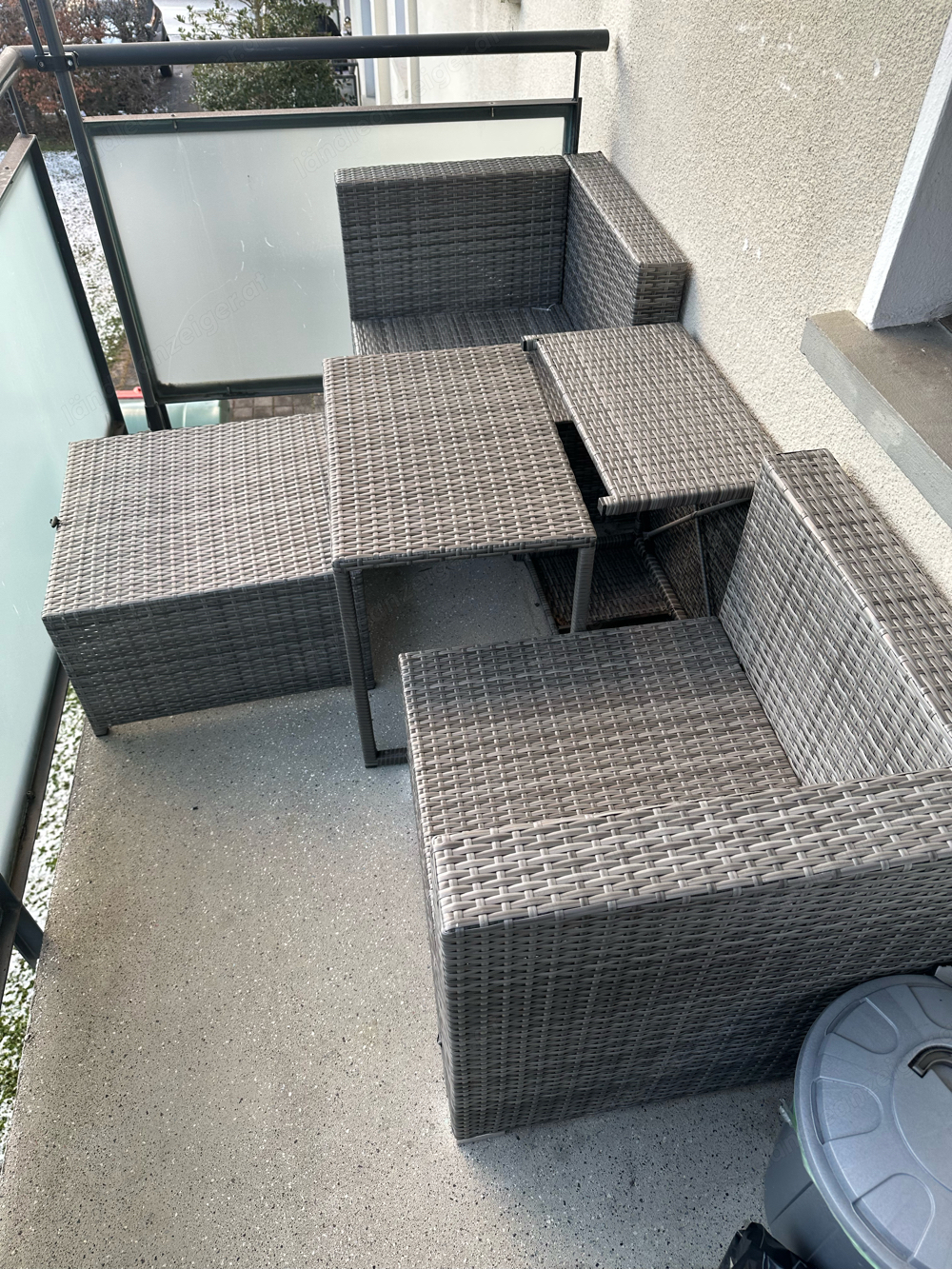 Gartenlounge set 5 teilig Selten benutzt 2 eckbank 2 hocker 1 tisch Masse siehe bilder