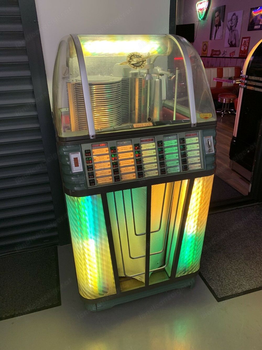 Jukebox - Musikbox Rock Ola 1434 Super Rocket 1951 Jukebox - Musikbox Rock Ola 1434 Super Rocket 1951