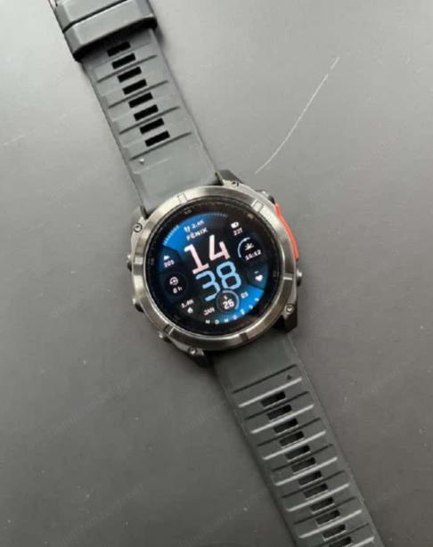 Garmin Fenix 8           