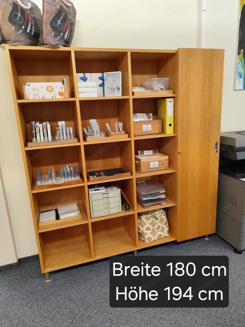 Schrank zu verschenken 