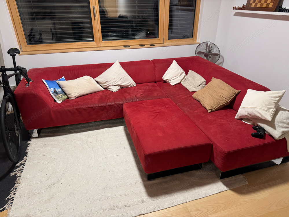 Rotes Sofa