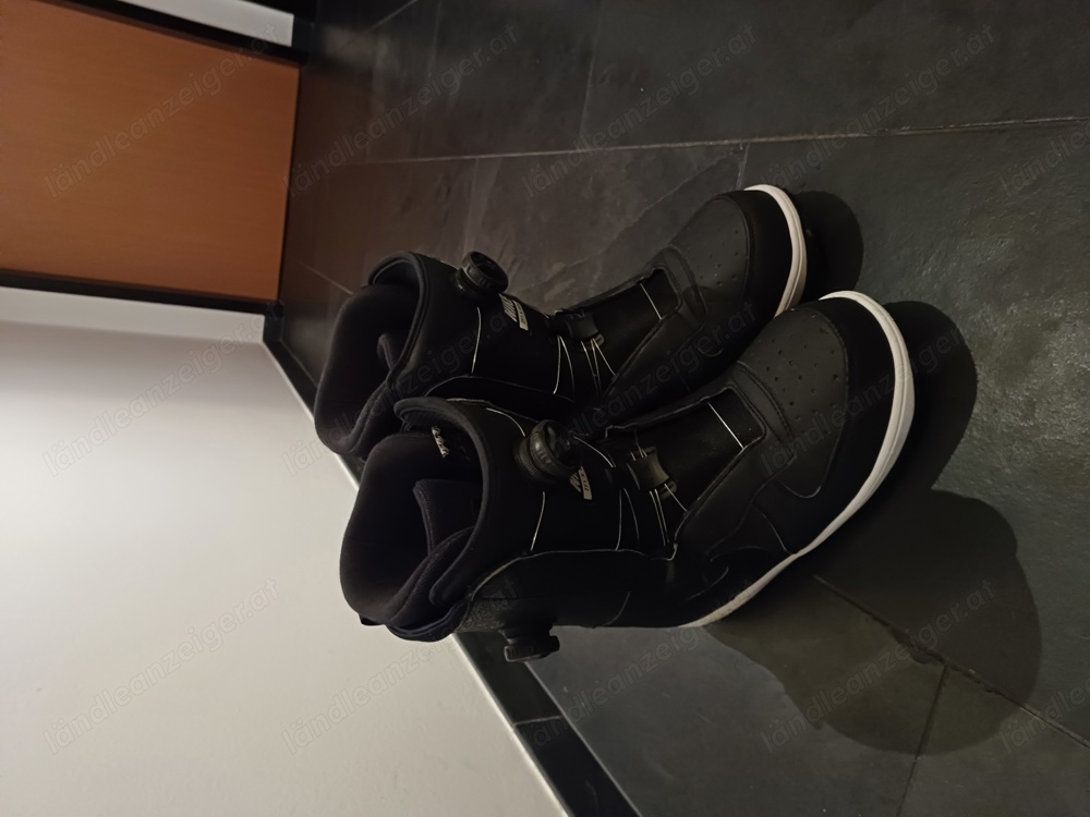 Snowboard   Boots 