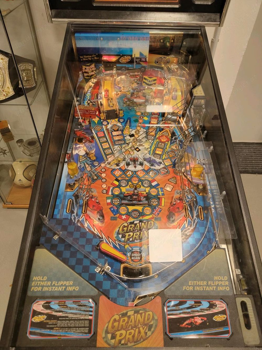 Stern - Grand Prix - Pinball  Flipper  Spielautomat