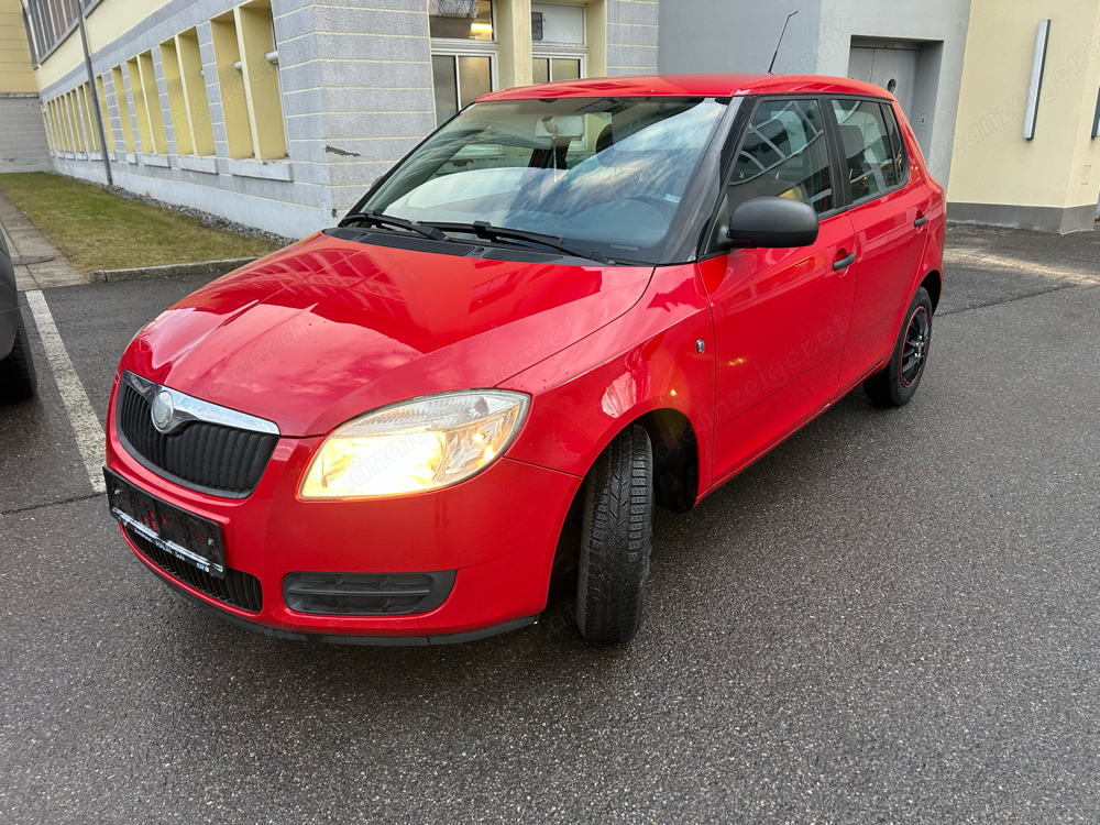 Skoda Fabia Benzin