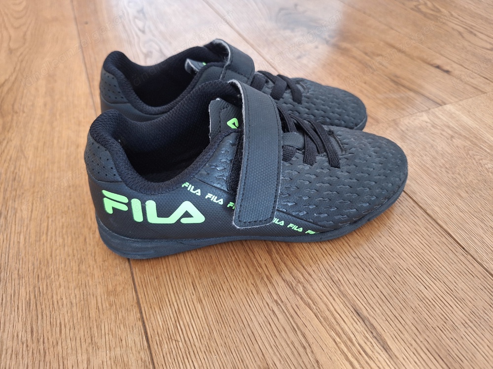 Fila Fußball Hallenschuhe Größe 30