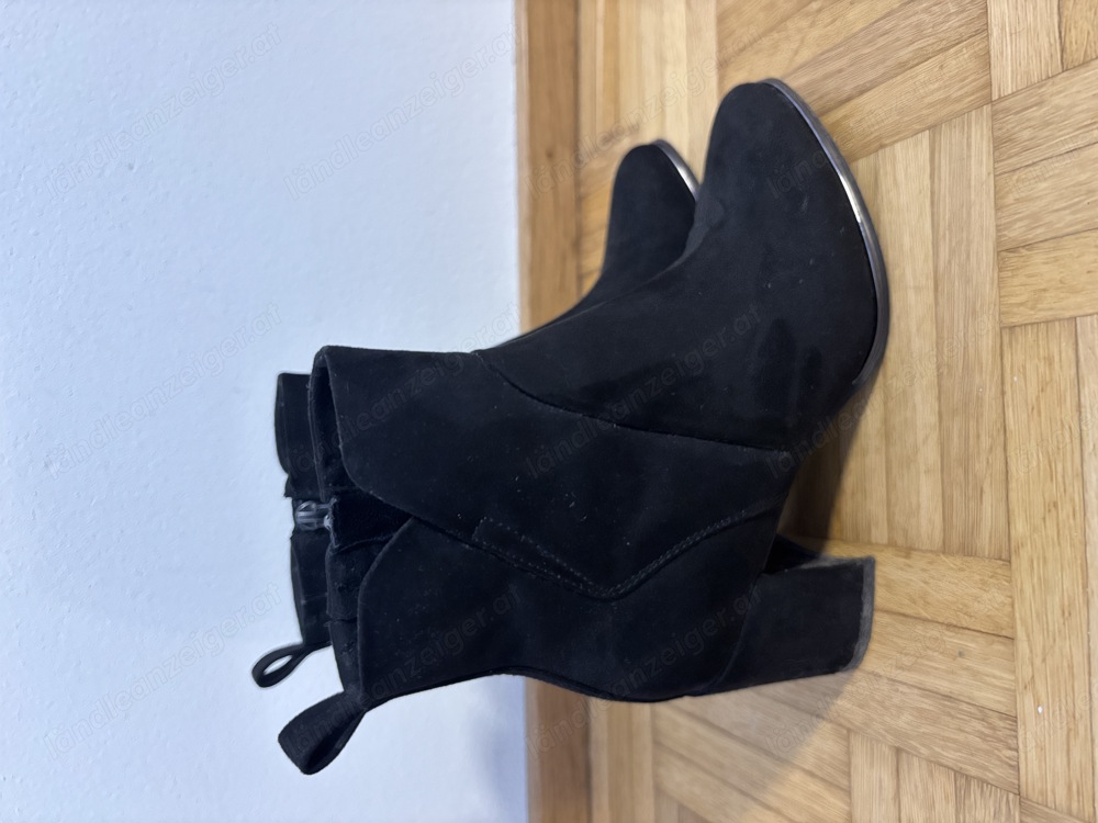 Stiefelette schwarz Größe 36