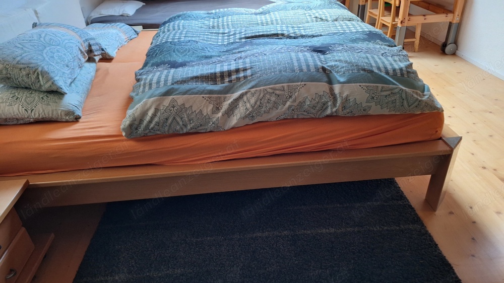 Bett, Doppelbett