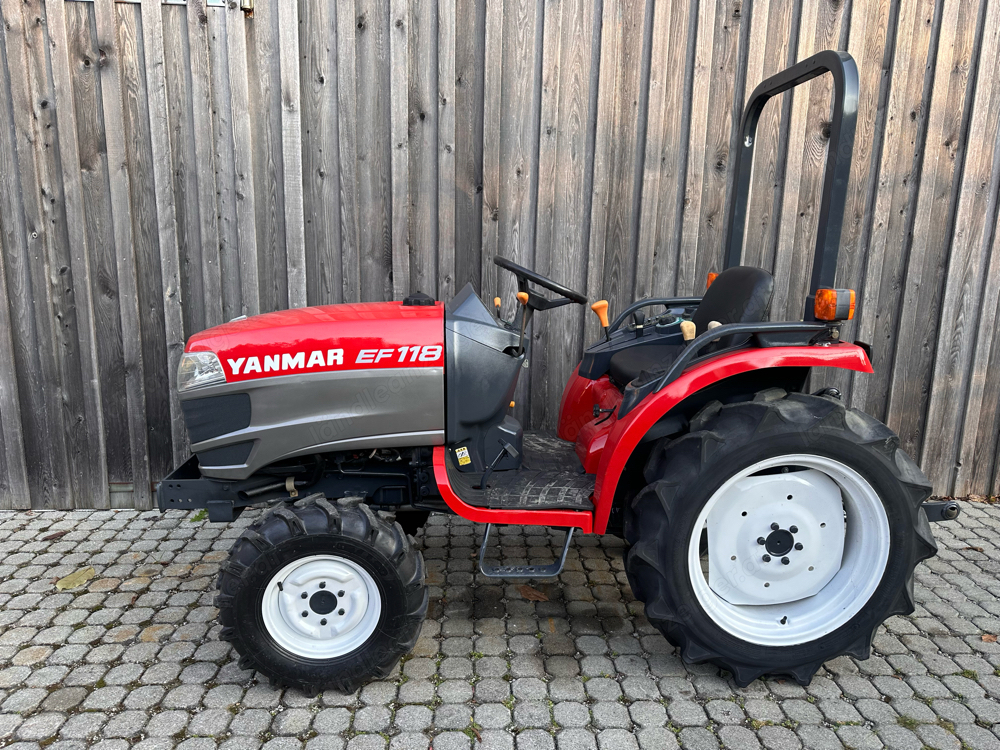 Yanmar Kleintraktor EF118 Diesel allrad hydrostat automatik servolenkung 