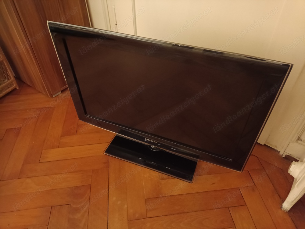 32 Zoll Full-HD Fernseher von Samsung abzugeben 