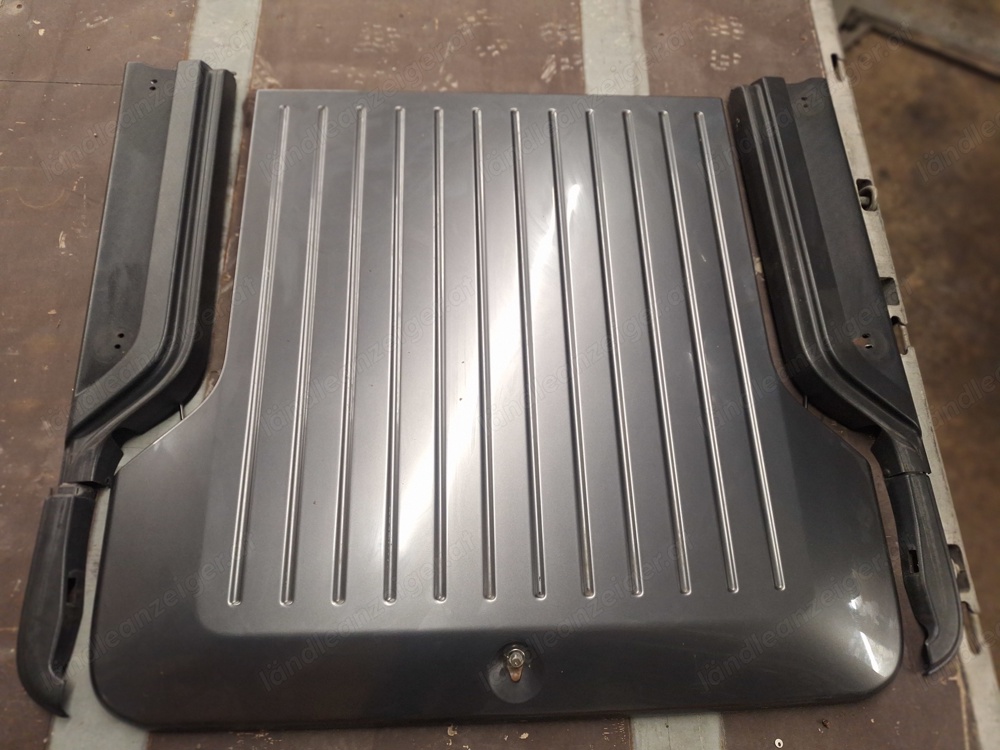 Originale VW Laderaumabdeckung Klappbar Amarok Bj.2010-2023