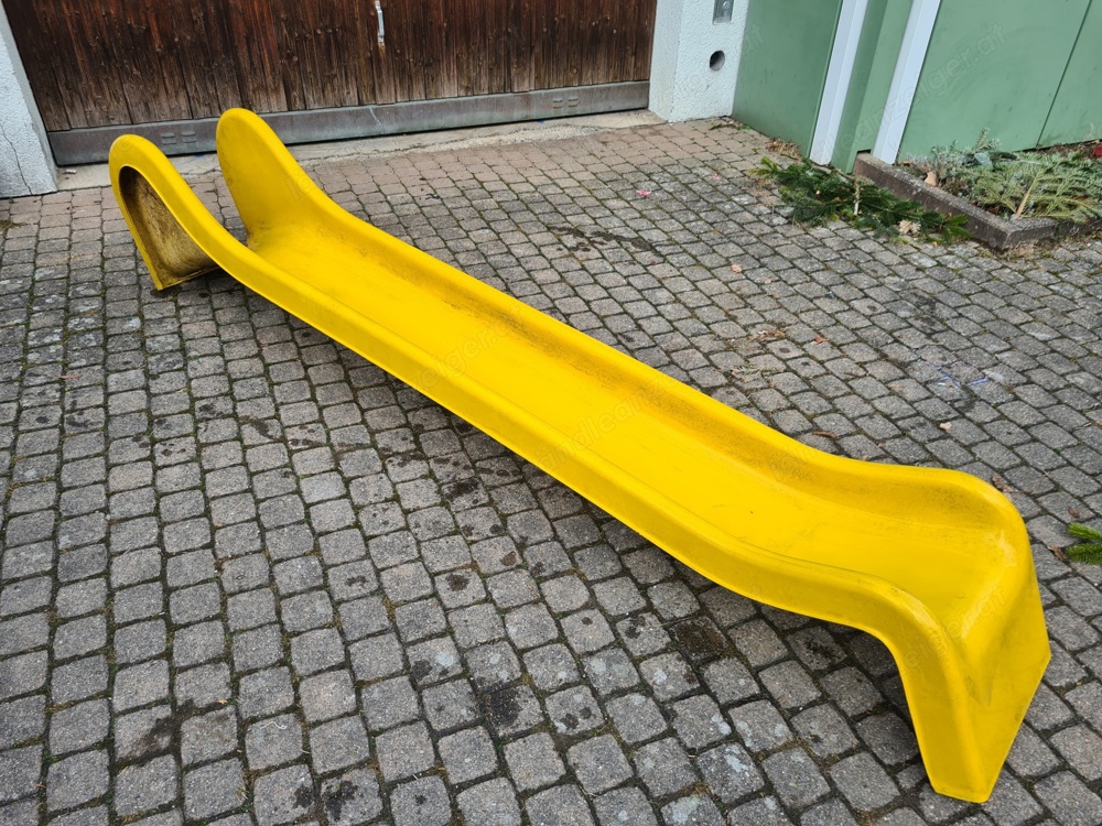 Kinderrutsche, Spielplatzrutsche