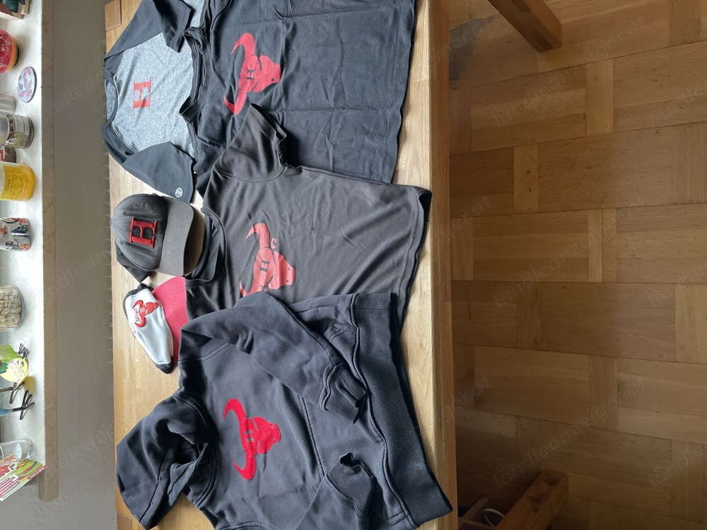 Baseballshirts und Kappen Hard Bulls, Kinder