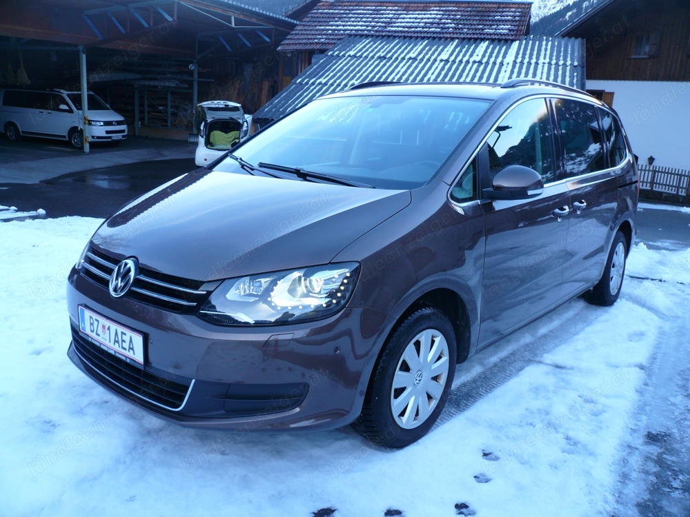 VW Sharan Comfortline BMT 2,0 DSG Van