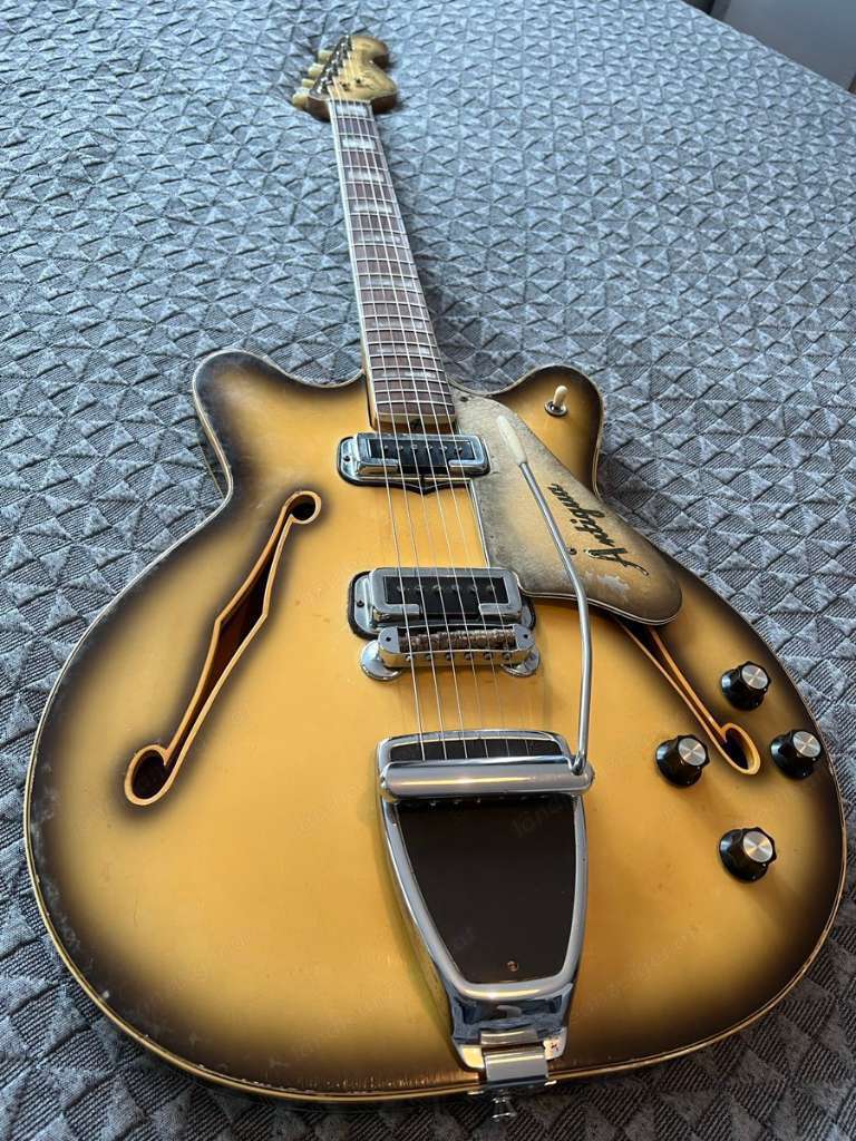 Fender Coronado - Antigua Finish - Bj67