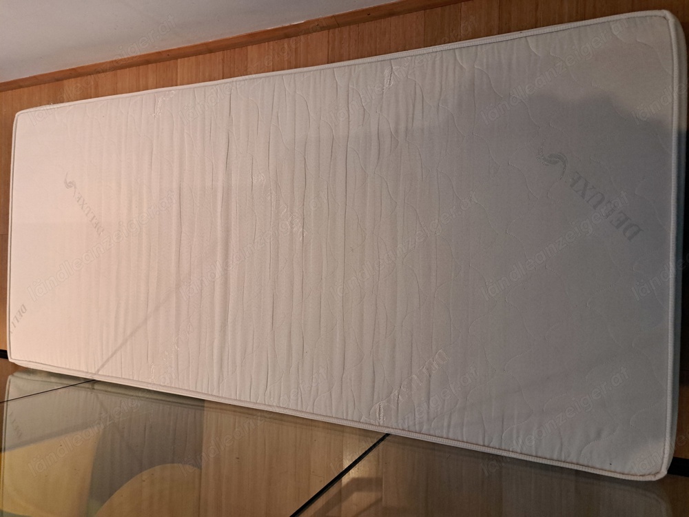 Schaummatratze 90 x 200 cm zu verschenken