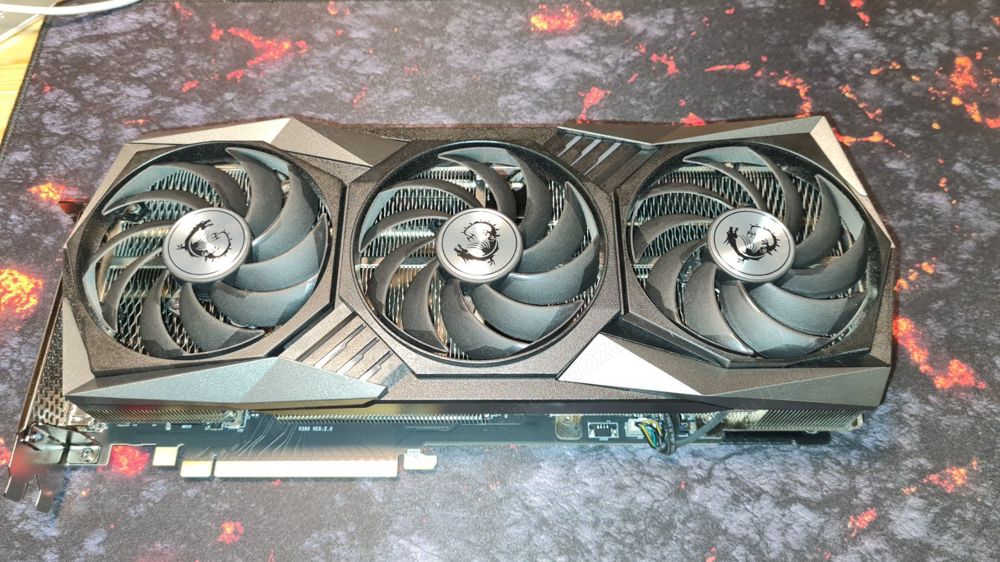 MSI GeForce RTX 3070 gaming z trio 8g lhr