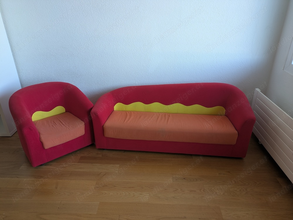 Kindersofa und Stuhl