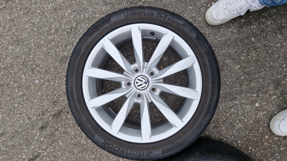 VW Alufelgen 17 Zoll inkl. Hankook Sommerreifen