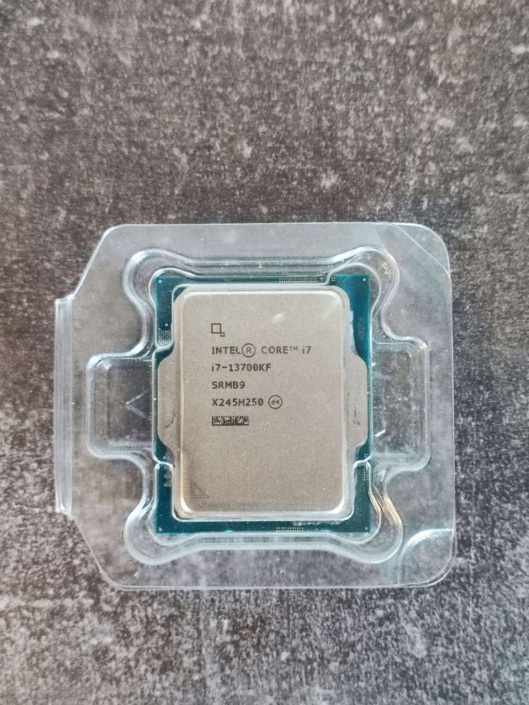 Intel Core I7 13700KF