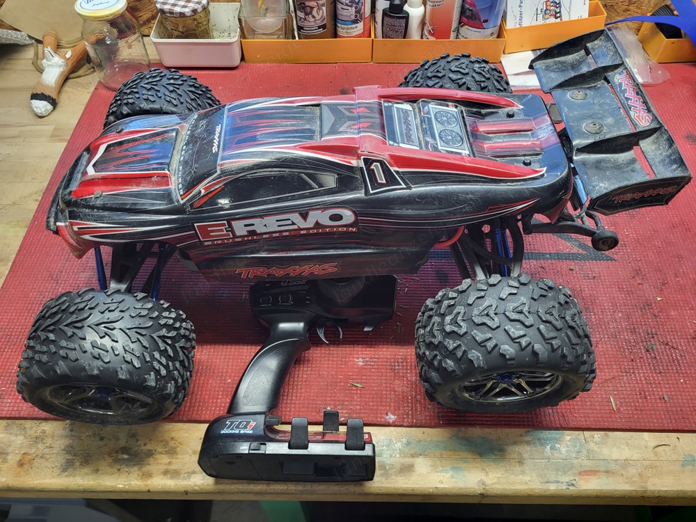 Traxxas E-Revo Brushless 1 8