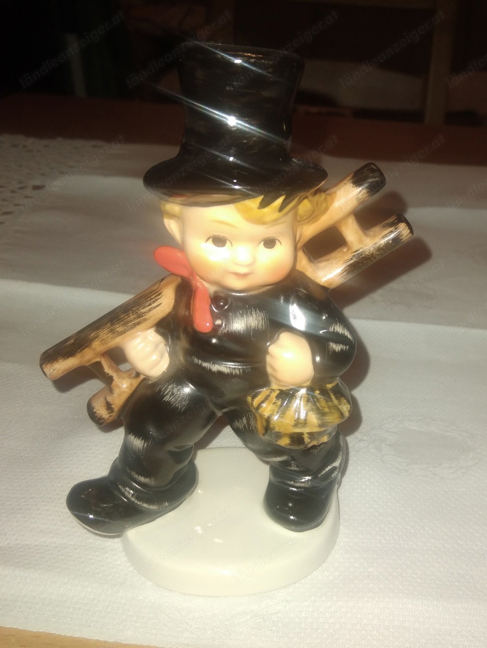 Hummel Figur