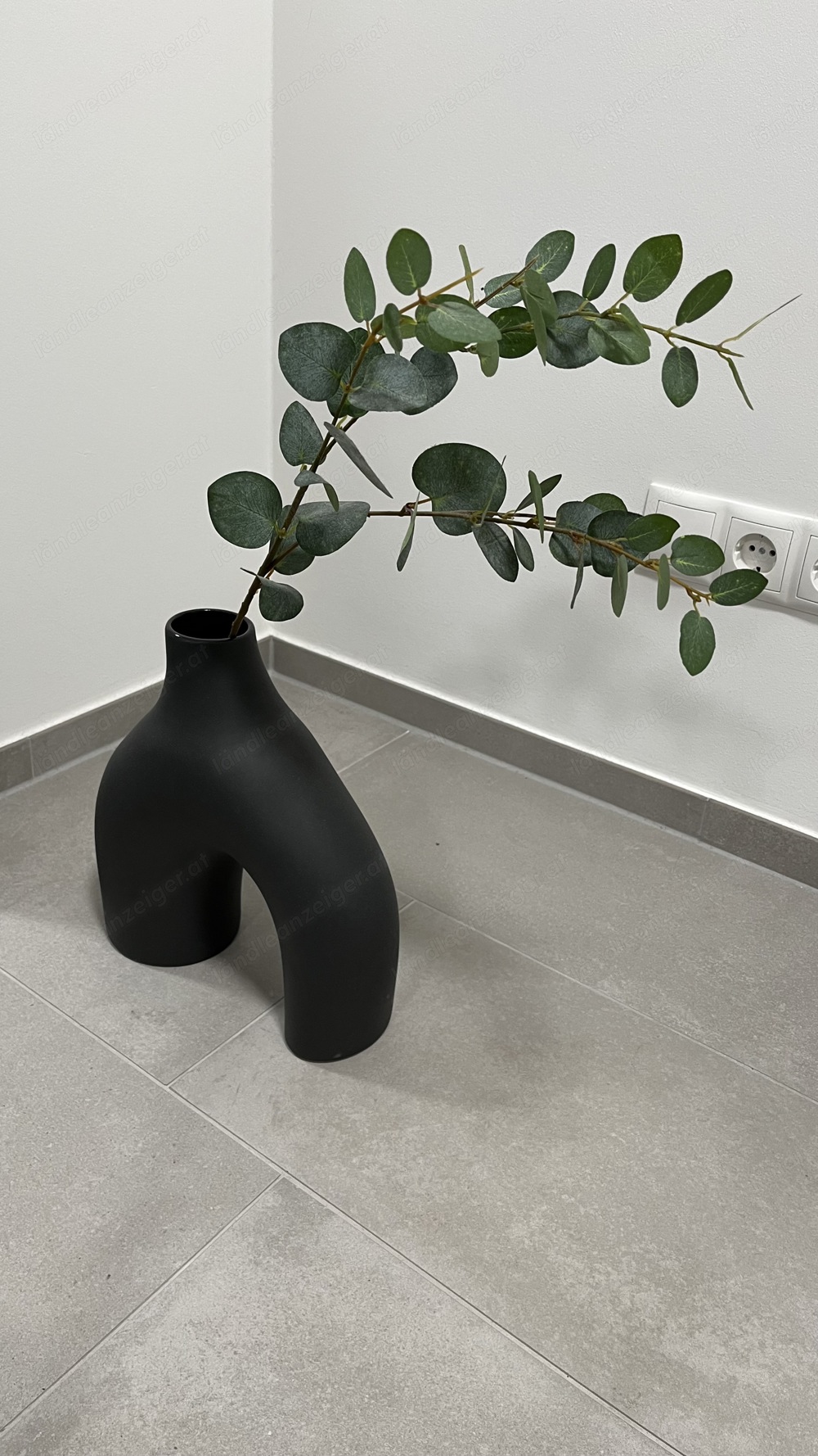 Deko Vase in schwarz, wie neu