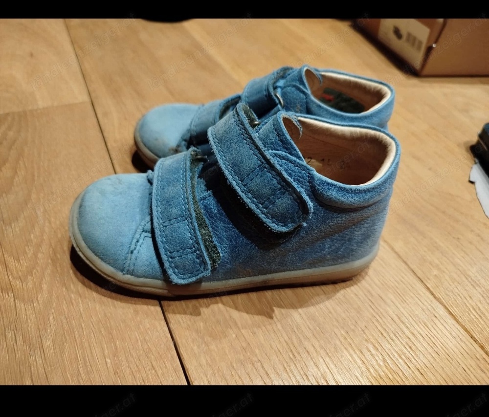 Kinderschuhe Waldviertler und Tikki Barfußschuhe