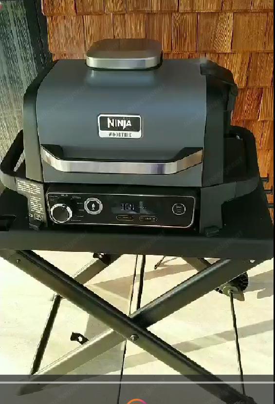 Ninja Woodfire OG701EU Elektrischer Outdoor Grill Ninja Woodfire mit viel Originalzubehör 