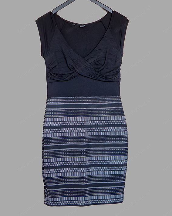 Diverse Damenkleider Gr. 36 - 38, Kleid, Kleider, schwarz, grau mit Lurex, usw. Diverse Damenkleider Gr. 36 - 38, Kleid, Kleider, schwarz, grau mit Lurex, usw.