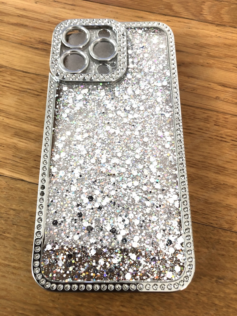 iPhone Hülle 15 Pro Max silbrig glitzernd NEU