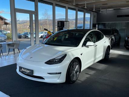 Tesla Model 3 2018