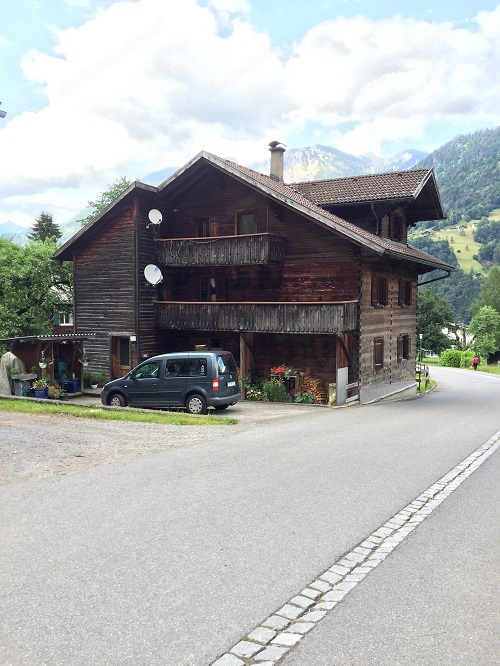 Schöne 4 Zimmerwohnung in Vandans zu vermieten.